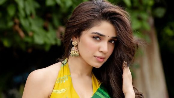 Krithi shetty: ఆ హీరో చాలా కంఫర్టబుల్.. అక్కినేని హీరో పై బేబమ్మ కామెంట్స్! Krithi shetty: ఆ హీరో చాలా కంఫర్టబుల్.. అక్కినేని హీరో పై బేబమ్మ కామెంట్స్!
