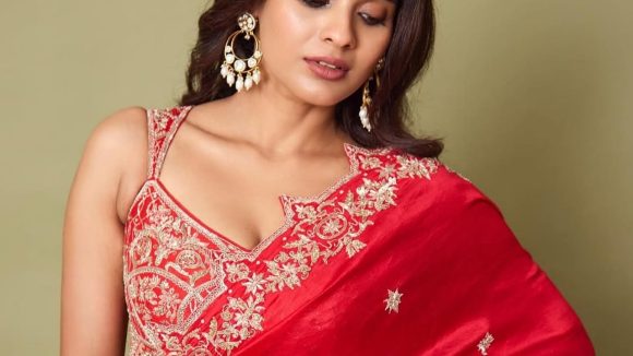 Hebha Patel: రహస్యంగా పెళ్లి చేసుకున్న టాలీవుడ్ బ్యూటీ.. ఆ పోస్ట్ కు అర్థం అదేనా? Hebha Patel: రహస్యంగా పెళ్లి చేసుకున్న టాలీవుడ్ బ్యూటీ.. ఆ పోస్ట్ కు అర్థం అదేనా?