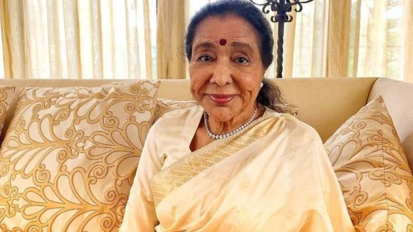 Asha Bhosle's Astounding Rs. 100 Crore Net Worth & Global Business Empire Revealed Asha Bhosle's Astounding Rs. 100 Crore Net Worth & Global Business Empire Revealed