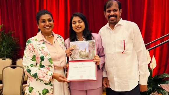 అత్యున్నత పురస్కారం అందుకున్న రోజా కూతురు అన్షు మాలిక అత్యున్నత పురస్కారం అందుకున్న రోజా కూతురు అన్షు మాలిక