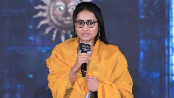 మానస శర్మ ప్రేమ వ్యవహారంపై సంచలన నిజాలు! ఆ హీరోతో బ్రేకప్ వెనుక అసలు కథేంటి? మానస శర్మ ప్రేమ వ్యవహారంపై సంచలన నిజాలు! ఆ హీరోతో బ్రేకప్ వెనుక అసలు కథేంటి?