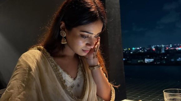 Nivetha Pethuraj's Comeback: From Breakup to Tollywood Re-entry Quest Nivetha Pethuraj's Comeback: From Breakup to Tollywood Re-entry Quest