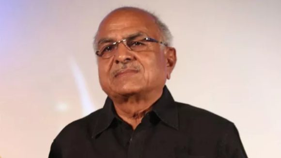 రోడ్డు ప్రమాదంలో ప్రముఖ నిర్మాత ఆర్.బి. చౌదరి మృతి: సినీలోకం, హీరో జీవా కుటుంబం శోకసంద్రంలో! రోడ్డు ప్రమాదంలో ప్రముఖ నిర్మాత ఆర్.బి. చౌదరి మృతి: సినీలోకం, హీరో జీవా కుటుంబం శోకసంద్రంలో!