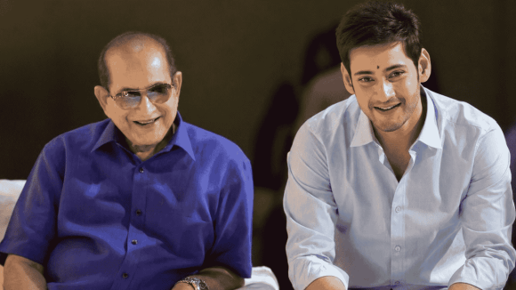 సూపర్స్టార్ కృష్ణ జయంతి: 'ఎప్పటికీ నువ్వే నా హీరో' అంటూ మహేష్ బాబు భావోద్వేగం, ఘట్టమనేని అభిమానుల నివాళి! సూపర్స్టార్ కృష్ణ జయంతి: 'ఎప్పటికీ నువ్వే నా హీరో' అంటూ మహేష్ బాబు భావోద్వేగం, ఘట్టమనేని అభిమానుల నివాళి!