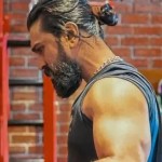 చిరంజీవి నుంచి రామ్ చరణ్ నేర్చుకున్న ఆ ఒక్క పాఠం.. ఎమోషనల్ సీక్రెట్! చిరంజీవి నుంచి రామ్ చరణ్ నేర్చుకున్న ఆ ఒక్క పాఠం.. ఎమోషనల్ సీక్రెట్!