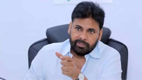 న్యూ ఇయర్కు పవర్స్టార్ అదిరిపోయే సర్ప్రైజ్: ట్విట్టర్లోకి 'పవన్ కల్యాణ్ క్రియేటివ్ వర్క్స్' ఎంట్రీ! న్యూ ఇయర్కు పవర్స్టార్ అదిరిపోయే సర్ప్రైజ్: ట్విట్టర్లోకి 'పవన్ కల్యాణ్ క్రియేటివ్ వర్క్స్' ఎంట్రీ!