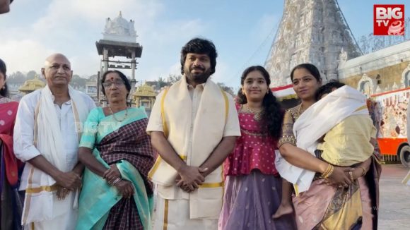 Anil Ravipudi's Daughter Shocks Netizens in Viral Family Photos Anil Ravipudi's Daughter Shocks Netizens in Viral Family Photos