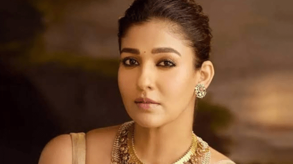 నయనతార 'టాక్సిక్' మూవీ పారితోషికం లీక్! యష్ సరసన నయన్ అందుకుంటున్న మొత్తం తెలిస్తే షాక్! నయనతార 'టాక్సిక్' మూవీ పారితోషికం లీక్! యష్ సరసన నయన్ అందుకుంటున్న మొత్తం తెలిస్తే షాక్!