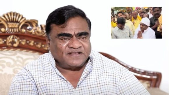 బాబు మోహన్కు షాక్: ఎన్టీఆర్ అభిమానుల ఆగ్రహం! ఘాట్ వద్ద తీవ్ర ఉద్రిక్తత!! బాబు మోహన్కు షాక్: ఎన్టీఆర్ అభిమానుల ఆగ్రహం! ఘాట్ వద్ద తీవ్ర ఉద్రిక్తత!!