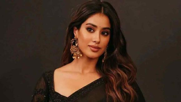Janhvi Kapoor Exits Talent Agency, Opts for Independent Career Decisions Janhvi Kapoor Exits Talent Agency, Opts for Independent Career Decisions