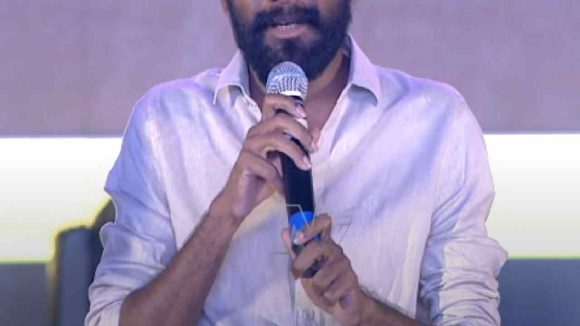 మెగా డైరెక్టర్ బుచ్చిబాబుకు ఎదురుదెబ్బ? స్టార్ హీరోలు దూరం కావడానికి అసలు కారణాలేంటి? మెగా డైరెక్టర్ బుచ్చిబాబుకు ఎదురుదెబ్బ? స్టార్ హీరోలు దూరం కావడానికి అసలు కారణాలేంటి?