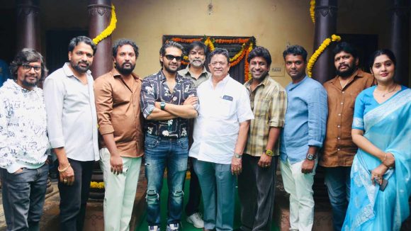 త్రిగుణ్ 'ఆకర్షిత': ఊహించని మలుపులు, సంచలనాలకు వేదికైన సినిమా ప్రారంభం! త్రిగుణ్ 'ఆకర్షిత': ఊహించని మలుపులు, సంచలనాలకు వేదికైన సినిమా ప్రారంభం!