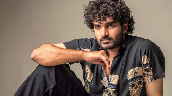 షాకింగ్: 'క' సీక్వెల్ నుండి కిరణ్ అబ్బవరం అవుట్! నిర్మాత సంచలన నిర్ణయం! షాకింగ్: 'క' సీక్వెల్ నుండి కిరణ్ అబ్బవరం అవుట్! నిర్మాత సంచలన నిర్ణయం!