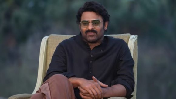 ప్రేమ కోసం ప్రభాస్ పరితపన! పెళ్లిపై నో కామెంట్.. మనసు విప్పిన బాహుబలి! ప్రేమ కోసం ప్రభాస్ పరితపన! పెళ్లిపై నో కామెంట్.. మనసు విప్పిన బాహుబలి!