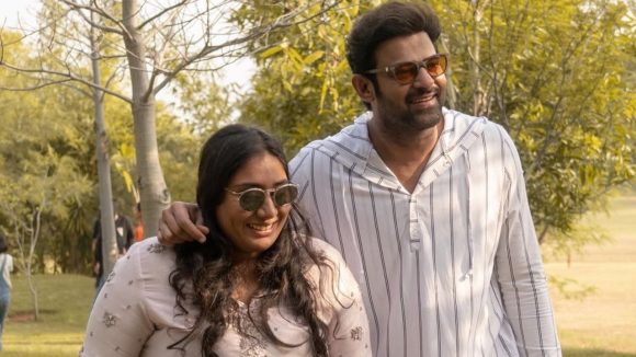 Prabhas's Sister Praseeda Stuns Industry: Unseen Dedication on Set Goes Viral Prabhas's Sister Praseeda Stuns Industry: Unseen Dedication on Set Goes Viral