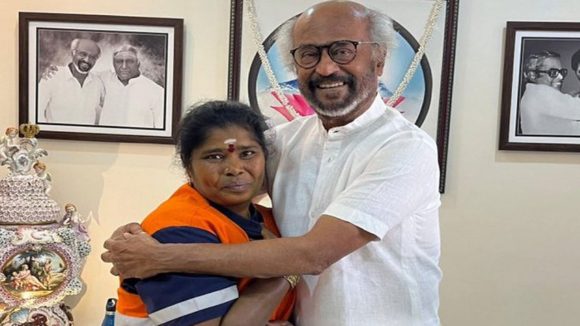 షాకింగ్: రోడ్డుపై బంగారం దొరికితే ఏం చేసింది? రజనీకాంత్ రియాక్షన్ చూస్తే షాక్ అవుతారు! షాకింగ్: రోడ్డుపై బంగారం దొరికితే ఏం చేసింది? రజనీకాంత్ రియాక్షన్ చూస్తే షాక్ అవుతారు!
