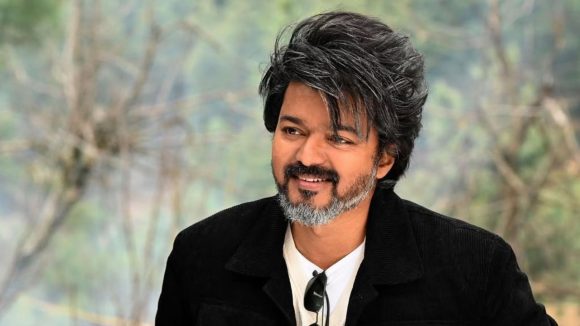 విజయ్ దళపతికి షాక్: రూ.1.5 కోట్ల ఫైన్ కట్టాల్సిందేనా? హైకోర్టు తీర్పుతో ఉక్కిరిబిక్కిరి! విజయ్ దళపతికి షాక్: రూ.1.5 కోట్ల ఫైన్ కట్టాల్సిందేనా? హైకోర్టు తీర్పుతో ఉక్కిరిబిక్కిరి!