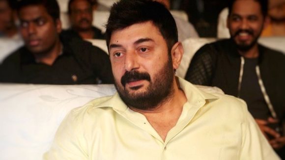 షాకింగ్: పక్షవాతంతో కుప్పకూలిన టాలీవుడ్ స్టార్.. ఆయుర్వేదంతో అద్భుతం! షాకింగ్: పక్షవాతంతో కుప్పకూలిన టాలీవుడ్ స్టార్.. ఆయుర్వేదంతో అద్భుతం!