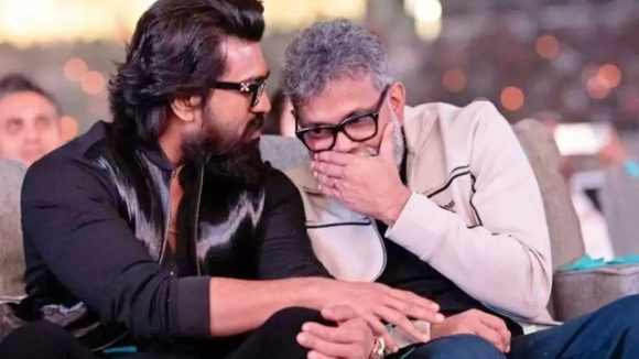 రామ్ చరణ్ బర్త్డే ట్రీట్: సుకుమార్ నుండి ఊహించని RC17 గిఫ్ట్! గ్లోబల్ వైడ్ సంచలనం! రామ్ చరణ్ బర్త్డే ట్రీట్: సుకుమార్ నుండి ఊహించని RC17 గిఫ్ట్! గ్లోబల్ వైడ్ సంచలనం!
