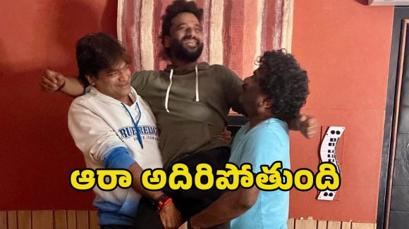 పవన్ కళ్యాణ్ 'ఉస్తాద్ భగత్ సింగ్': హరీష్ శంకర్ సంచలన ప్రకటన! బాక్సాఫీస్ బద్దలే! పవన్ కళ్యాణ్ 'ఉస్తాద్ భగత్ సింగ్': హరీష్ శంకర్ సంచలన ప్రకటన! బాక్సాఫీస్ బద్దలే!