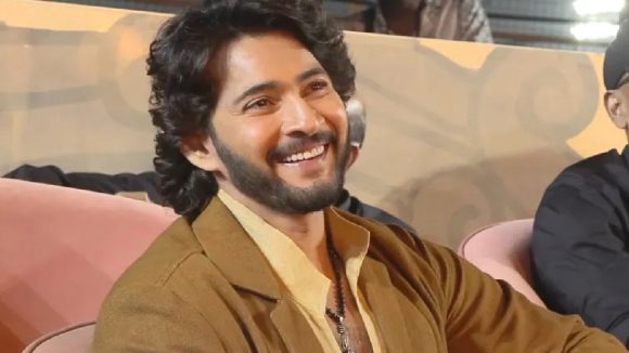 షాకింగ్: మహేష్ బాబు మిస్ చేసుకున్న బ్లాక్ బస్టర్ హిట్స్ ఇవేనా? ఊహించని నిజాలు! షాకింగ్: మహేష్ బాబు మిస్ చేసుకున్న బ్లాక్ బస్టర్ హిట్స్ ఇవేనా? ఊహించని నిజాలు!