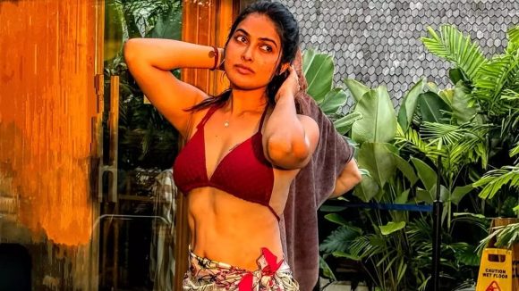 దుస్తులపై దివి సంచలన వ్యాఖ్యలు! అమ్మాయిల ఇష్టానికి వ్యతిరేకంగా మాట్లాడితే అంతే! దుస్తులపై దివి సంచలన వ్యాఖ్యలు! అమ్మాయిల ఇష్టానికి వ్యతిరేకంగా మాట్లాడితే అంతే!