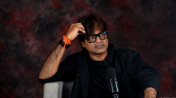 షాకింగ్ నిజాలు బయటపెట్టిన హరీష్ శంకర్! నా 10 సినిమాలు ఆగిపోవడానికి కారణమదేనా? షాకింగ్ నిజాలు బయటపెట్టిన హరీష్ శంకర్! నా 10 సినిమాలు ఆగిపోవడానికి కారణమదేనా?