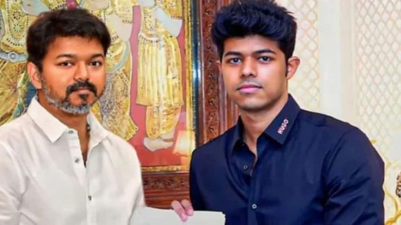 విజయ్ జీవితంలో పెను తుఫాను! భార్య విడాకులు, కొడుకు దూరం.. ఏం జరుగుతోంది? విజయ్ జీవితంలో పెను తుఫాను! భార్య విడాకులు, కొడుకు దూరం.. ఏం జరుగుతోంది?