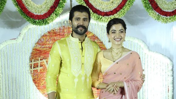 Vijay Deverakonda & Rashmika Mandanna Tie the Knot; Grand Reception in Hyderabad Vijay Deverakonda & Rashmika Mandanna Tie the Knot; Grand Reception in Hyderabad