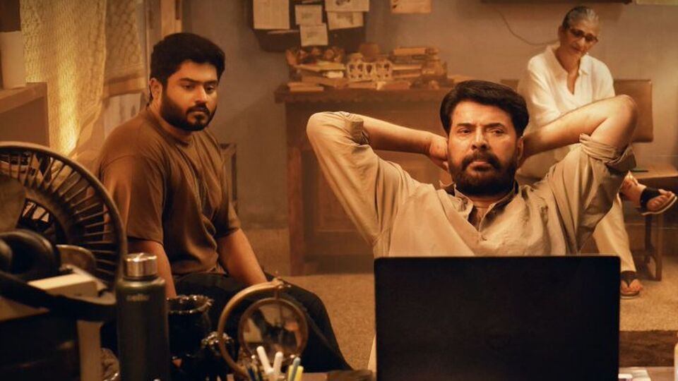 ఓటీటీలో ఈ మలయాళ మిస్టరీ కామెడీ థ్రిల్లర్ మూవీ ఎంట్రీ కోసం కొనసాగుతున్న వెయిటింగ్.. ఎప్పుడు రావొచ్చు! ఓటీటీలో ఈ మలయాళ మిస్టరీ కామెడీ థ్రిల్లర్ మూవీ ఎంట్రీ కోసం కొనసాగుతున్న వెయిటింగ్.. ఎప్పుడు రావొచ్చు!