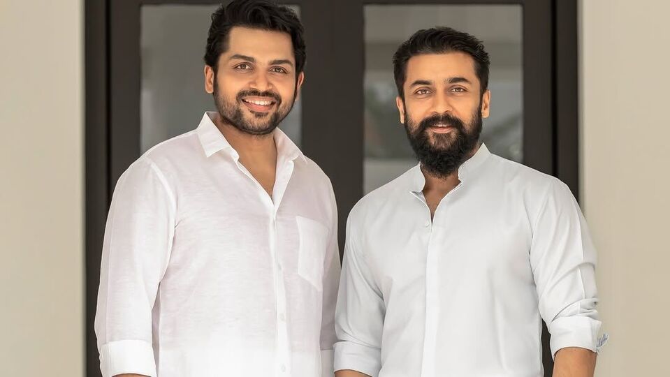 నన్ను ఓవరాక్టింగ్ యాక్టర్ అంటారు.. నేను గొప్ప నటుడిని కాదు.. కార్తీలా నటించలేను: రెట్రోలో సూర్య కామెంట్స్ వైరల్ నన్ను ఓవరాక్టింగ్ యాక్టర్ అంటారు.. నేను గొప్ప నటుడిని కాదు.. కార్తీలా నటించలేను: రెట్రోలో సూర్య కామెంట్స్ వైరల్