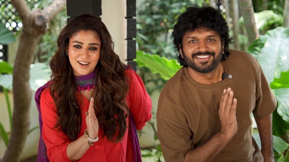 అఫీషియల్: చిరంజీవి సరసన హీరోయిన్గా నయనతార.. రప్ఫాడించేద్దామన్న స్టార్ నటి.. అదిరిపోయిన స్పెషల్ వీడియో అఫీషియల్: చిరంజీవి సరసన హీరోయిన్గా నయనతార.. రప్ఫాడించేద్దామన్న స్టార్ నటి.. అదిరిపోయిన స్పెషల్ వీడియో