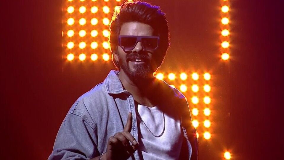సుడిగాలి సుధీర్ సూపర్ హిట్ సెలబ్రిటీ గేమ్ షో కొత్త సీజన్ వచ్చేస్తోంది.. ప్రోమో చూశారా.. స్ట్రీమింగ్ ఈ ఓటీటీలోనే.. సుడిగాలి సుధీర్ సూపర్ హిట్ సెలబ్రిటీ గేమ్ షో కొత్త సీజన్ వచ్చేస్తోంది.. ప్రోమో చూశారా.. స్ట్రీమింగ్ ఈ ఓటీటీలోనే..