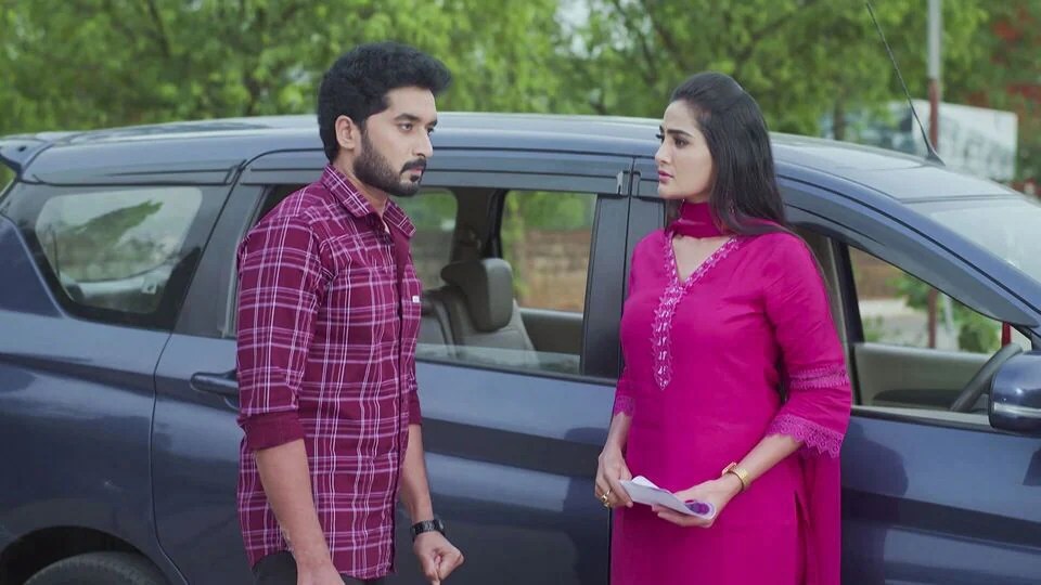 కార్తీక దీపం 2 టుడే ఎపిసోడ్: పనిమనిషిగా మారిన దీప - జ్యోత్స్న సంబరం -శివన్నారాయణ డ్రైవర్గా కార్తీక్కు జాబ్ కార్తీక దీపం 2 టుడే ఎపిసోడ్: పనిమనిషిగా మారిన దీప - జ్యోత్స్న సంబరం -శివన్నారాయణ డ్రైవర్గా కార్తీక్కు జాబ్