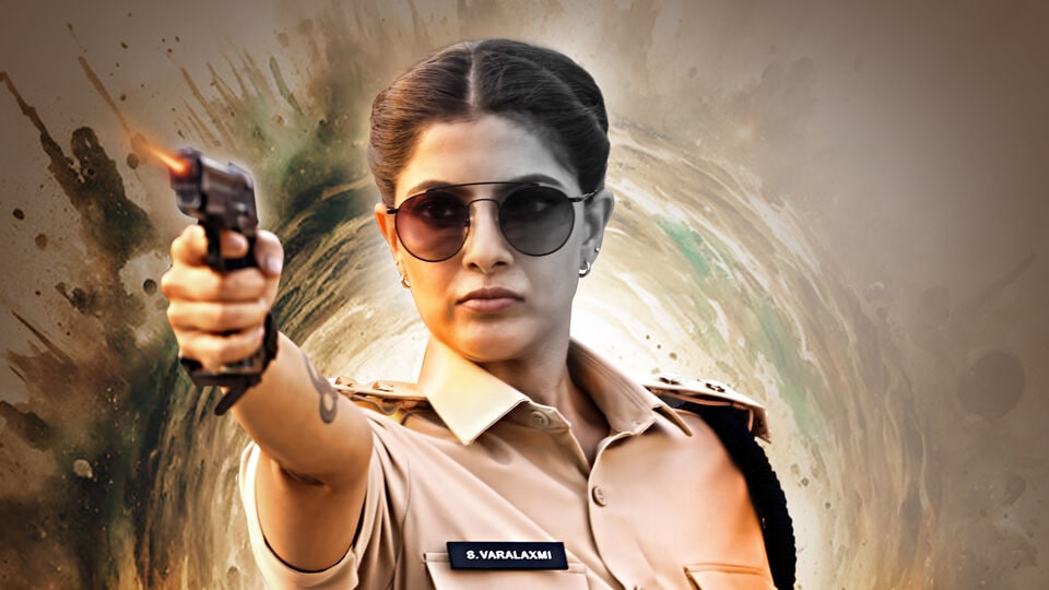 వరలక్ష్మి శరత్ కుమార్ పోలీస్ కంప్లైంట్ - చైన్ రియాక్షన్ ఆఫ్ కర్మ కాన్సెప్ట్తో హారర్ మూవీ వరలక్ష్మి శరత్ కుమార్ పోలీస్ కంప్లైంట్ - చైన్ రియాక్షన్ ఆఫ్ కర్మ కాన్సెప్ట్తో హారర్ మూవీ
