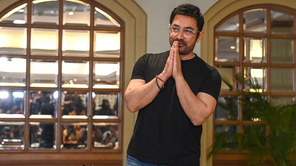 మహాభారతం సినిమాతో ఆమిర్ ఖాన్ గుడ్ బై చెప్తారా? స్టార్ హీరో సంచలన రిప్లే ఇదే! మహాభారతం సినిమాతో ఆమిర్ ఖాన్ గుడ్ బై చెప్తారా? స్టార్ హీరో సంచలన రిప్లే ఇదే!