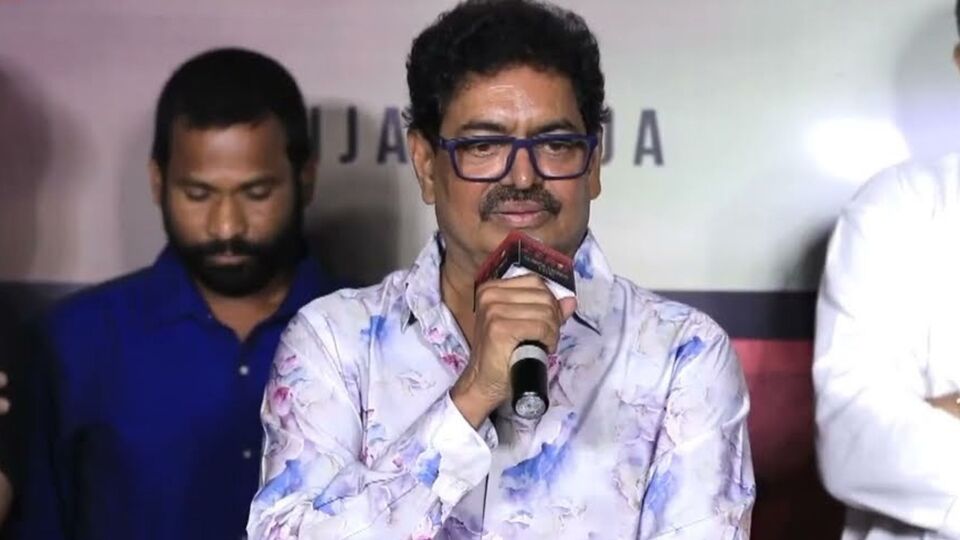 హీరోలు అవసరం లేదు.. స్టార్స్ వెంట పడటం కాదు.. నటుడు శివాజీ రాజా కామెంట్స్ హీరోలు అవసరం లేదు.. స్టార్స్ వెంట పడటం కాదు.. నటుడు శివాజీ రాజా కామెంట్స్
