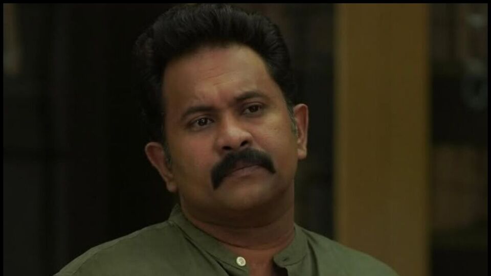 ఓటీటీల్లో ఉన్న మలయాళం స్టార్ అజు వర్గీస్ మస్ట్ వాచ్ మూవీస్ ఇవే.. ఈ 6 సినిమాలు కచ్చితంగా చూడండి ఓటీటీల్లో ఉన్న మలయాళం స్టార్ అజు వర్గీస్ మస్ట్ వాచ్ మూవీస్ ఇవే.. ఈ 6 సినిమాలు కచ్చితంగా చూడండి