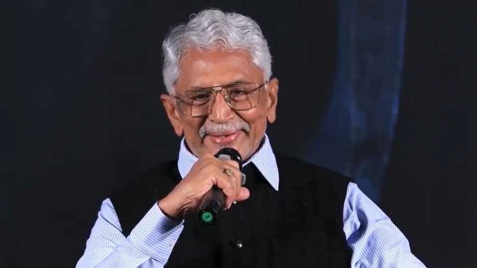 అతడు సీక్వెల్.. వాళ్లిద్దరూ డేట్లు ఇస్తే మా బ్యానర్ పైనే.. శోభన్ బాబుకు బ్లాంక్ చెక్: మురళీ మోహన్ కామెంట్లు అతడు సీక్వెల్.. వాళ్లిద్దరూ డేట్లు ఇస్తే మా బ్యానర్ పైనే.. శోభన్ బాబుకు బ్లాంక్ చెక్: మురళీ మోహన్ కామెంట్లు