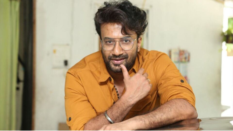 బ్లఫ్ మాస్టర్ సినిమాకు నాకు పేరొచ్చింది.. కానీ.. హీరో సత్యదేవ్ కామెంట్స్ బ్లఫ్ మాస్టర్ సినిమాకు నాకు పేరొచ్చింది.. కానీ.. హీరో సత్యదేవ్ కామెంట్స్