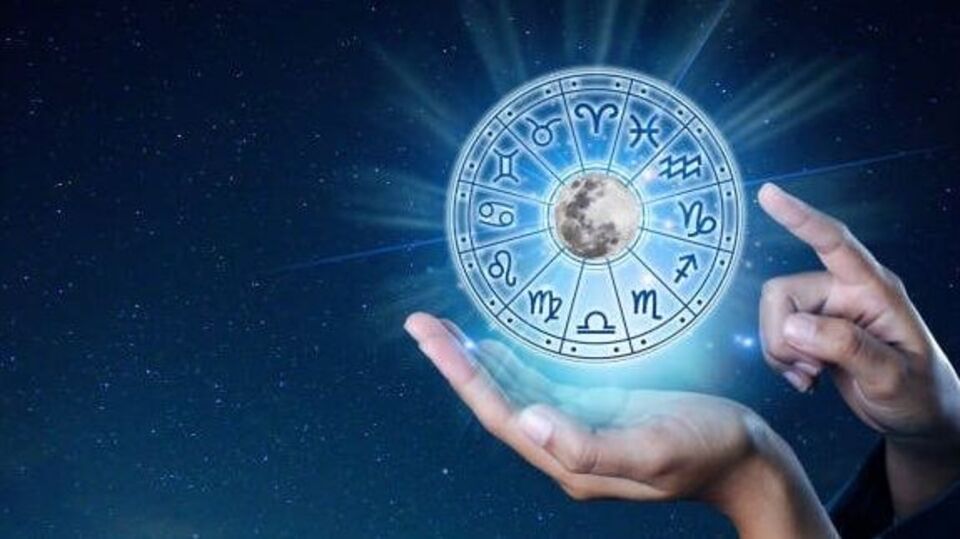 నేటి రాశిఫలాలు (ఆగస్టు 15, 2025): మేషం నుండి మీనం వరకు నేటి రాశిఫలాలు (ఆగస్టు 15, 2025): మేషం నుండి మీనం వరకు