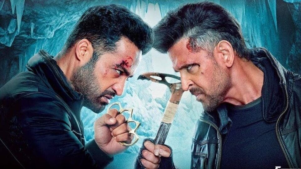 వార్ 2 కలెక్షన్స్ డే 3: సల్మాన్ ఖాన్ మూవీ లైఫ్ టైమ్ కలెక్షన్స్ అవుట్- బ్రేక్ చేసిన ఎన్టీఆర్ వార్ 2- ఎన్ని కోట్లో తెలుసా? వార్ 2 కలెక్షన్స్ డే 3: సల్మాన్ ఖాన్ మూవీ లైఫ్ టైమ్ కలెక్షన్స్ అవుట్- బ్రేక్ చేసిన ఎన్టీఆర్ వార్ 2- ఎన్ని కోట్లో తెలుసా?