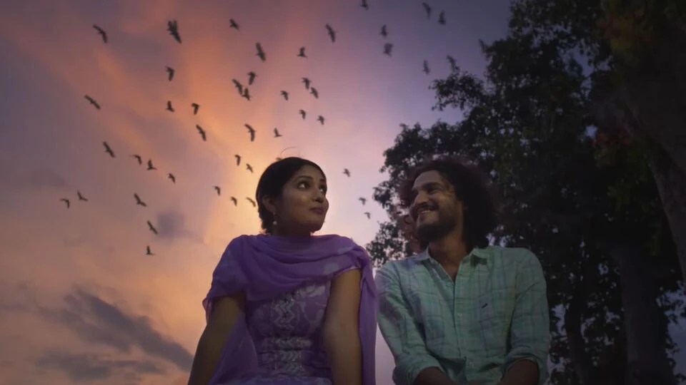 కన్యా కుమారి రివ్యూ.. హీరోయిన్ మధు శాలిని సమర్పించిన విలేజ్ లవ్ స్టోరీ ఎలా ఉందంటే? కన్యా కుమారి రివ్యూ.. హీరోయిన్ మధు శాలిని సమర్పించిన విలేజ్ లవ్ స్టోరీ ఎలా ఉందంటే?