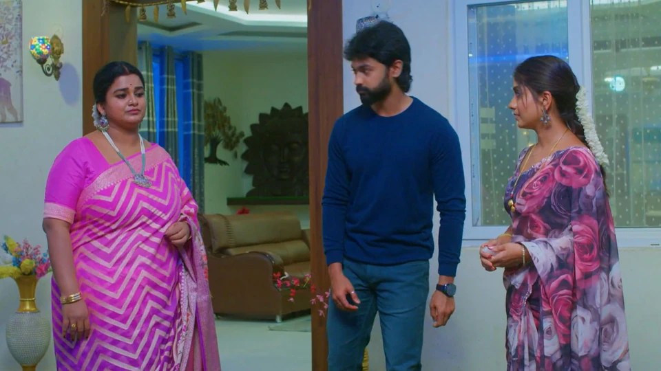 నిన్ను కోరి ఆగస్టు 28 ఎపిసోడ్: శాలిని బండారం బయటపెట్టనున్న శ్రుతి.. కామాక్షి టెన్షన్.. శ్యామలకు చిక్కిన చంద్రకళ, విరాట్ నిన్ను కోరి ఆగస్టు 28 ఎపిసోడ్: శాలిని బండారం బయటపెట్టనున్న శ్రుతి.. కామాక్షి టెన్షన్.. శ్యామలకు చిక్కిన చంద్రకళ, విరాట్