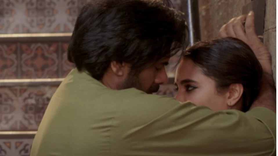 యూట్యూబ్ ను షేక్ చేస్తున్న ఓజీ సెకండ్ సాంగ్.. మనసుకు హత్తుకునే రొమాంటిక్ మెలోడీ.. సువ్వి సువ్వి సాంగ్ లిరిక్స్ యూట్యూబ్ ను షేక్ చేస్తున్న ఓజీ సెకండ్ సాంగ్.. మనసుకు హత్తుకునే రొమాంటిక్ మెలోడీ.. సువ్వి సువ్వి సాంగ్ లిరిక్స్