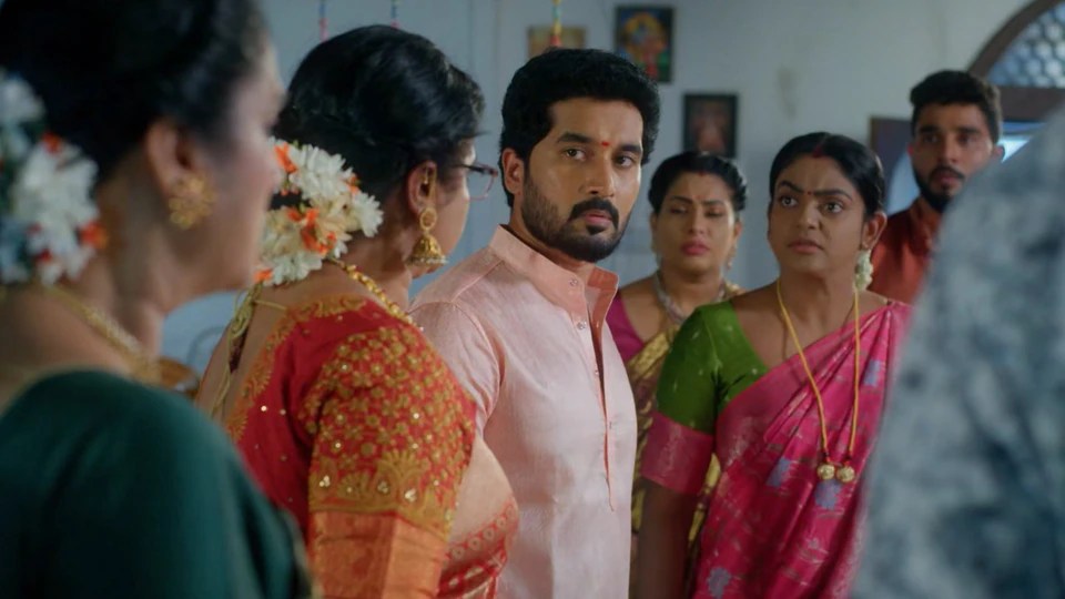 కార్తీక దీపం 2 టుడే ఎపిసోడ్:సుమిత్ర సర్ప్రైజ్- జ్యోకు షాక్- కావాలనే పారు గొడవ- తాళి ఎవరు తీసారో తెలుసని ట్విస్ట్ కార్తీక దీపం 2 టుడే ఎపిసోడ్:సుమిత్ర సర్ప్రైజ్- జ్యోకు షాక్- కావాలనే పారు గొడవ- తాళి ఎవరు తీసారో తెలుసని ట్విస్ట్