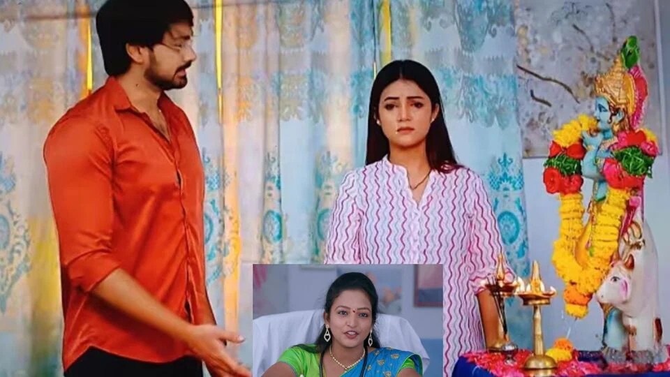 బ్రహ్మముడి సెప్టెంబర్ 5 ఎపిసోడ్: కావ్యకు అబార్షన్- కృష్ణుడిని ఇంటి బయటపడేయబోయిన అప్పు- మట్టి వినాయక విగ్రహం చేసిన రాజ్ బ్రహ్మముడి సెప్టెంబర్ 5 ఎపిసోడ్: కావ్యకు అబార్షన్- కృష్ణుడిని ఇంటి బయటపడేయబోయిన అప్పు- మట్టి వినాయక విగ్రహం చేసిన రాజ్