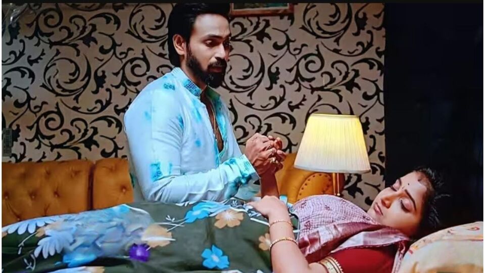 బ్రహ్మముడి సెప్టెంబర్ 18 ఎపిసోడ్:రాజ్కు కల్యాణ్ శిక్ష- కావ్య, బిడ్డల తలరాత మారుస్తానన్న రాజ్-తన ప్రాణం బలిస్తానంటూ శపథం బ్రహ్మముడి సెప్టెంబర్ 18 ఎపిసోడ్:రాజ్కు కల్యాణ్ శిక్ష- కావ్య, బిడ్డల తలరాత మారుస్తానన్న రాజ్-తన ప్రాణం బలిస్తానంటూ శపథం