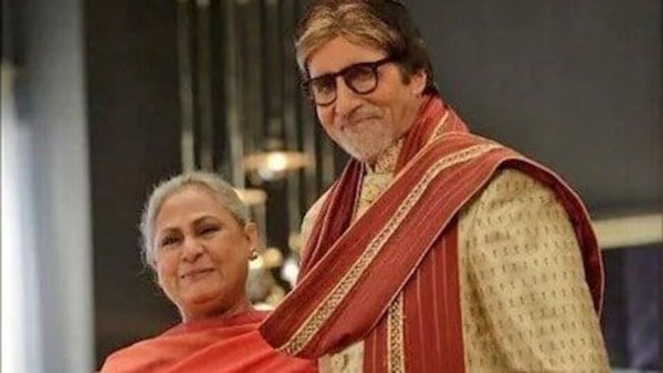 52 ఏళ్లుగా నన్ను భరిస్తోంది.. పొట్టి వాళ్లతో తిట్లు తినడం నాకు కొత్తేమీ కాదు: భార్య జయా బచ్చన్ హైట్పై అమితాబ్ సెటైర్ 52 ఏళ్లుగా నన్ను భరిస్తోంది.. పొట్టి వాళ్లతో తిట్లు తినడం నాకు కొత్తేమీ కాదు: భార్య జయా బచ్చన్ హైట్పై అమితాబ్ సెటైర్