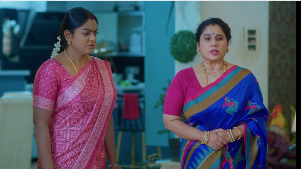 కార్తీక దీపం 2 టుడే ఎపిసోడ్: దీప నా పెద్దకూతురు.. పెద్ద ట్విస్ట్ ఇచ్చిన సుమిత్ర.. దెబ్బకు అందరికీ మైండ్ బ్లాక్ కార్తీక దీపం 2 టుడే ఎపిసోడ్: దీప నా పెద్దకూతురు.. పెద్ద ట్విస్ట్ ఇచ్చిన సుమిత్ర.. దెబ్బకు అందరికీ మైండ్ బ్లాక్